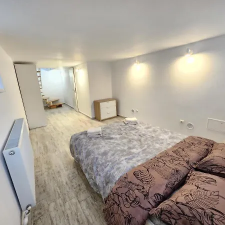 Old Town 2-floor *