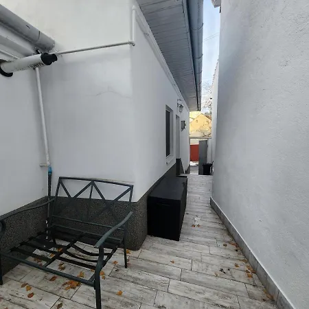 Old Town 2-floor