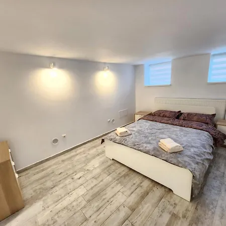 Apartment Old Town 2-floor *